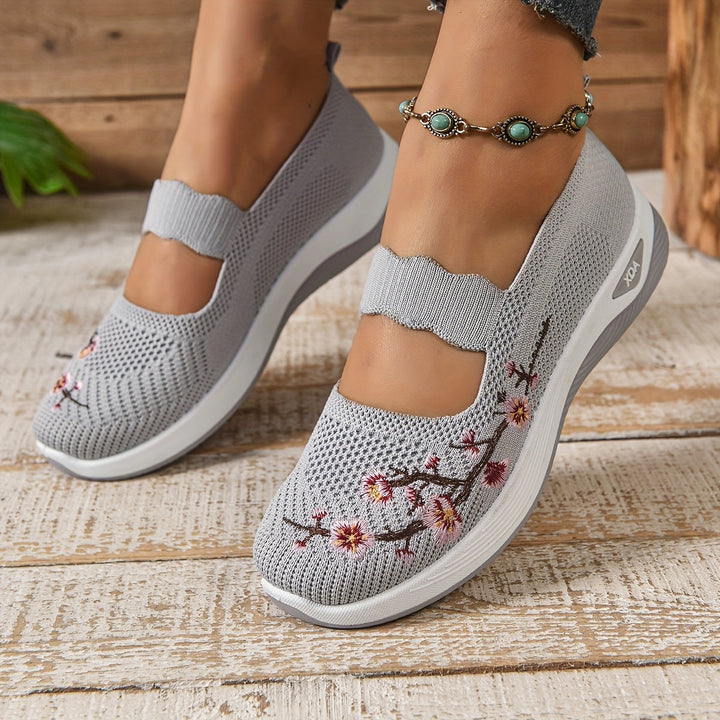 SoutienPlus™ | Ergonomic Comfort Shoes + FREE INSOLES