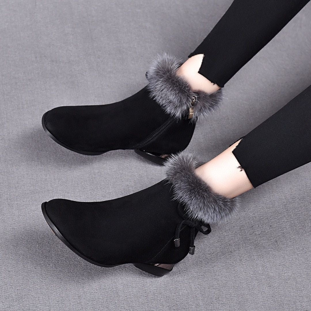 Adélaïde – Mid-Heel Ankle Boots with Side Zip