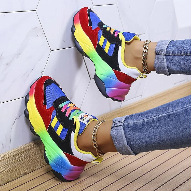 Joëlle – Sneakers with Rainbow Details
