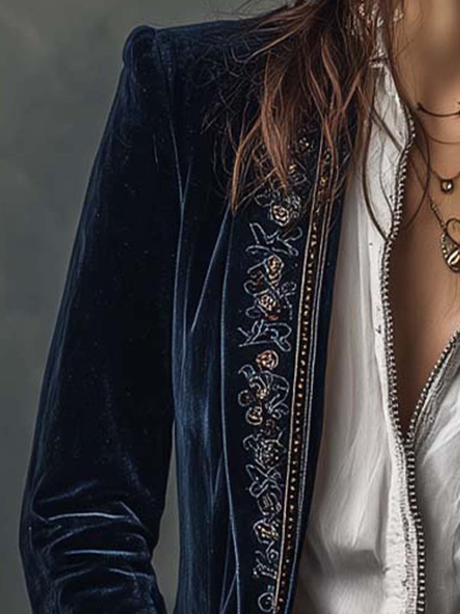 Clarisse – Long Embroidered Vintage-Style Jacket