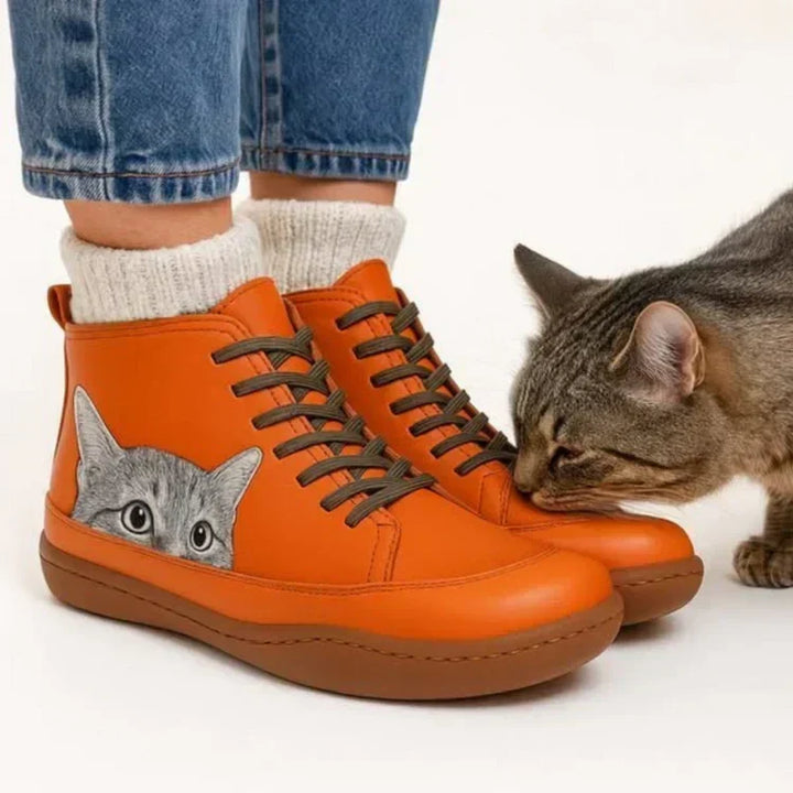 Mirabelle – Orthopedic Ankle Boots with Cat Motif