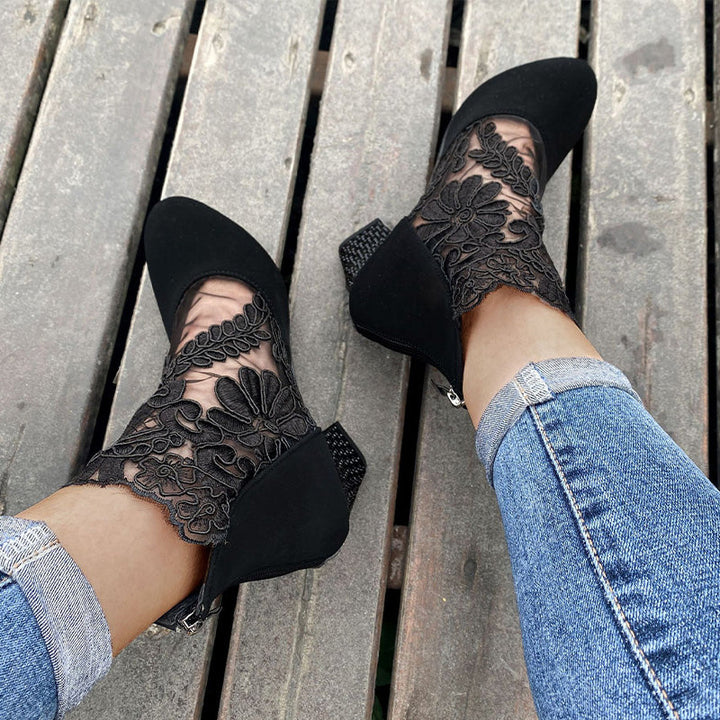Joséphine – Lace Heeled Ankle Boots