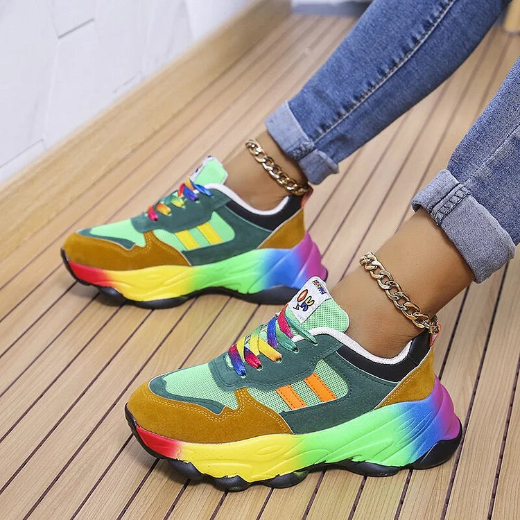 Joëlle – Sneakers with Rainbow Details