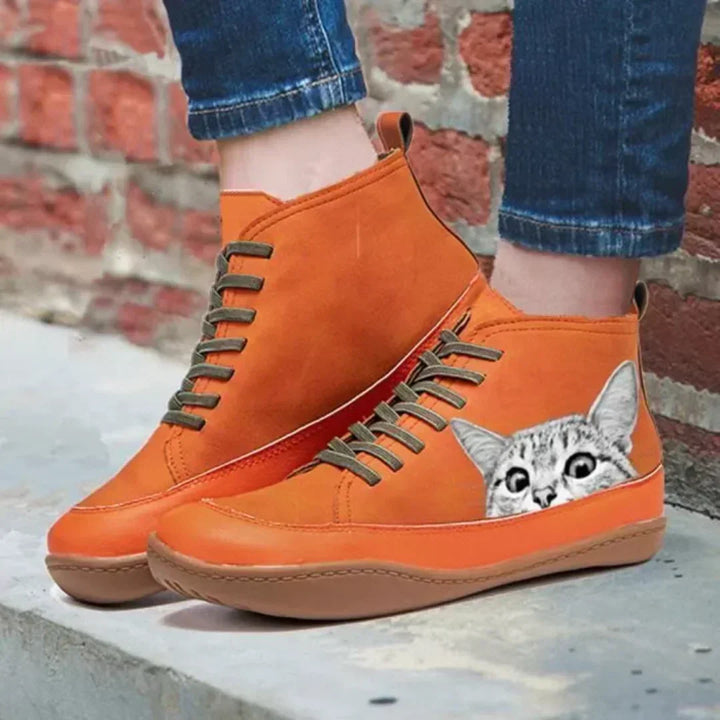 Mirabelle – Orthopedic Ankle Boots with Cat Motif