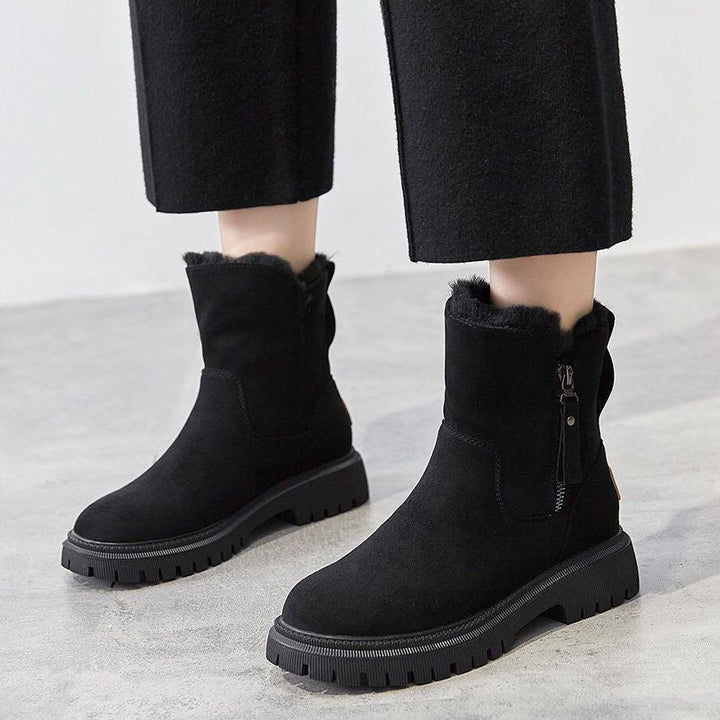 Mathilde – Warm Faux Suede–Look Boots