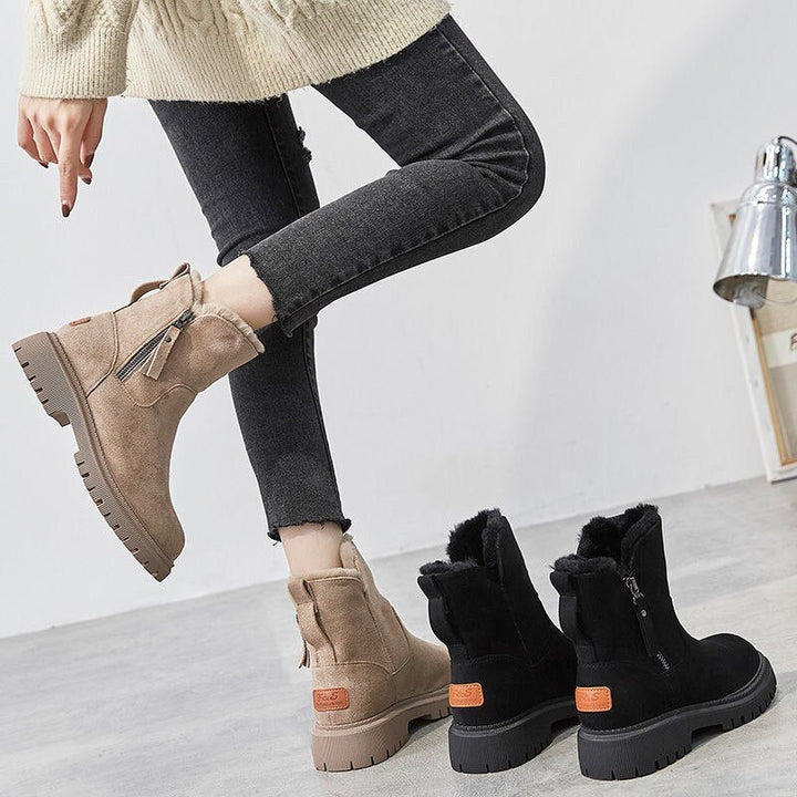 Mathilde – Warm Faux Suede–Look Boots