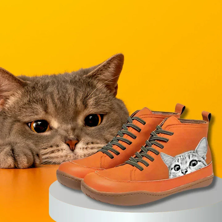 Mirabelle – Orthopedic Ankle Boots with Cat Motif