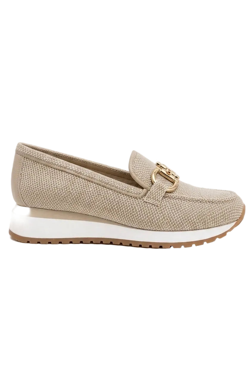 Victoria Loafer — Elegance and Comfort