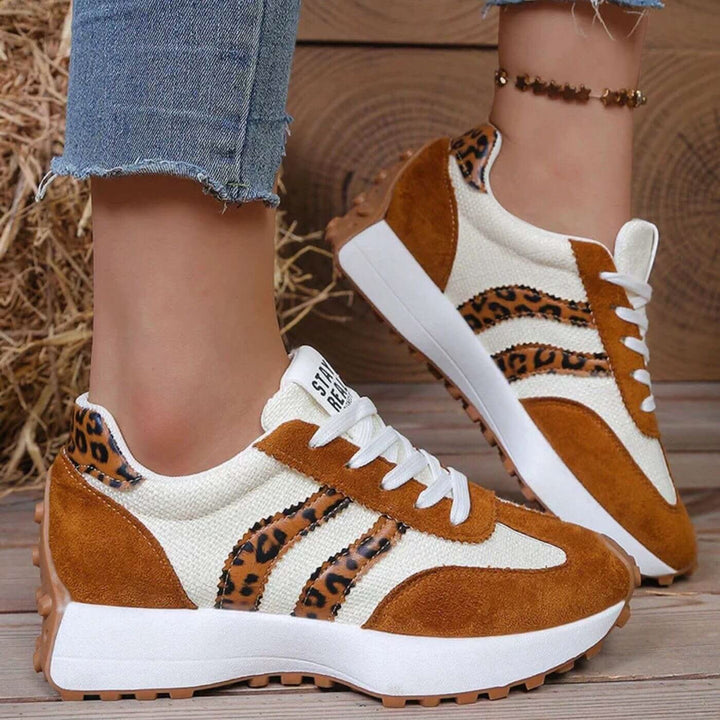 Ava Sneaker — Lightness in Every Step