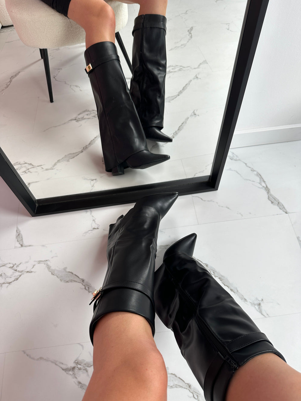 Hélène – Black Leather Knee-High Boots with Buckle