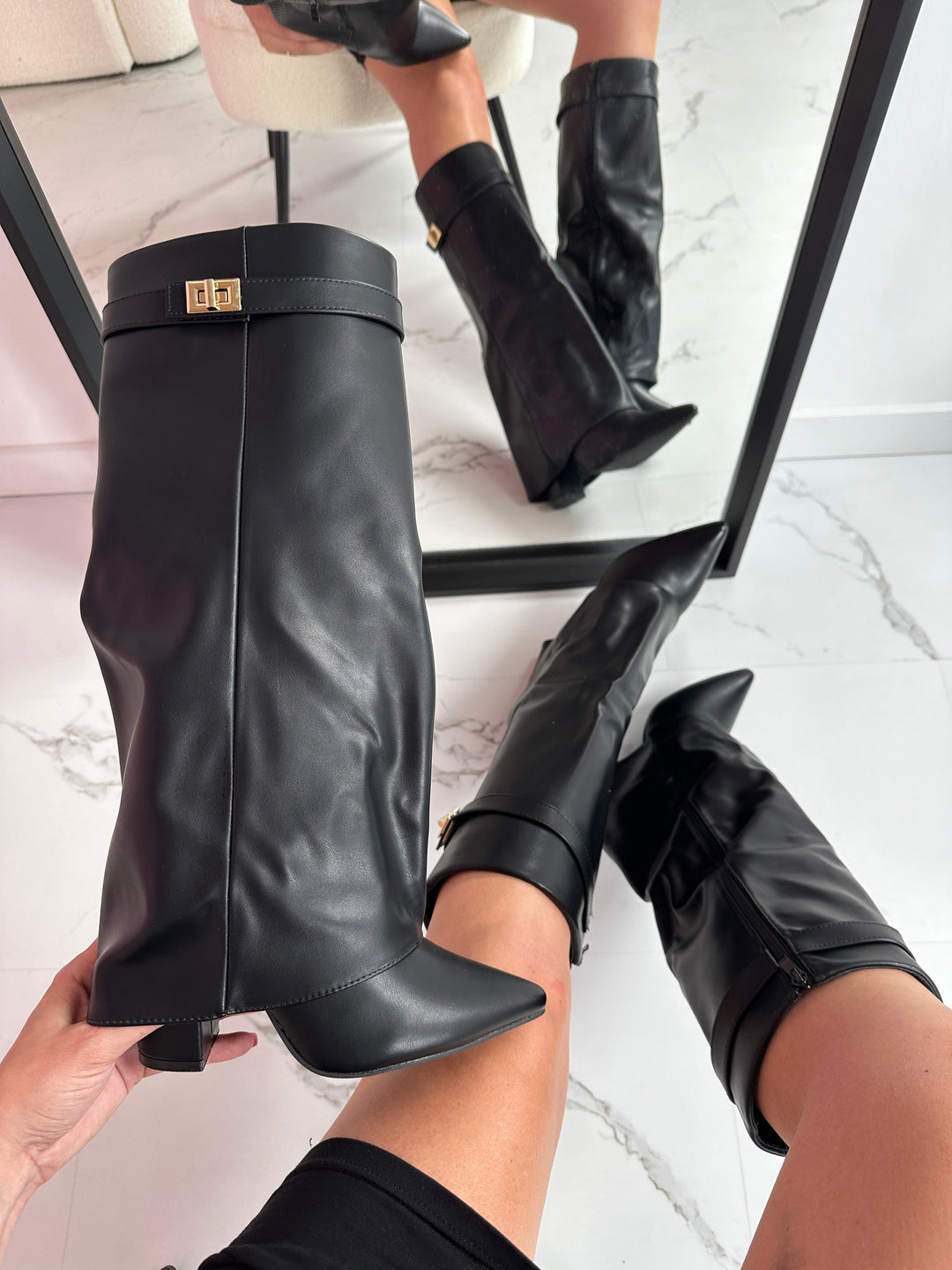 Hélène – Black Leather Knee-High Boots with Buckle
