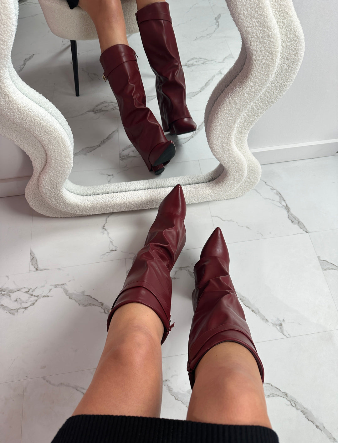 Éloïse – Burgundy Leather Knee-High Boots with Buckle