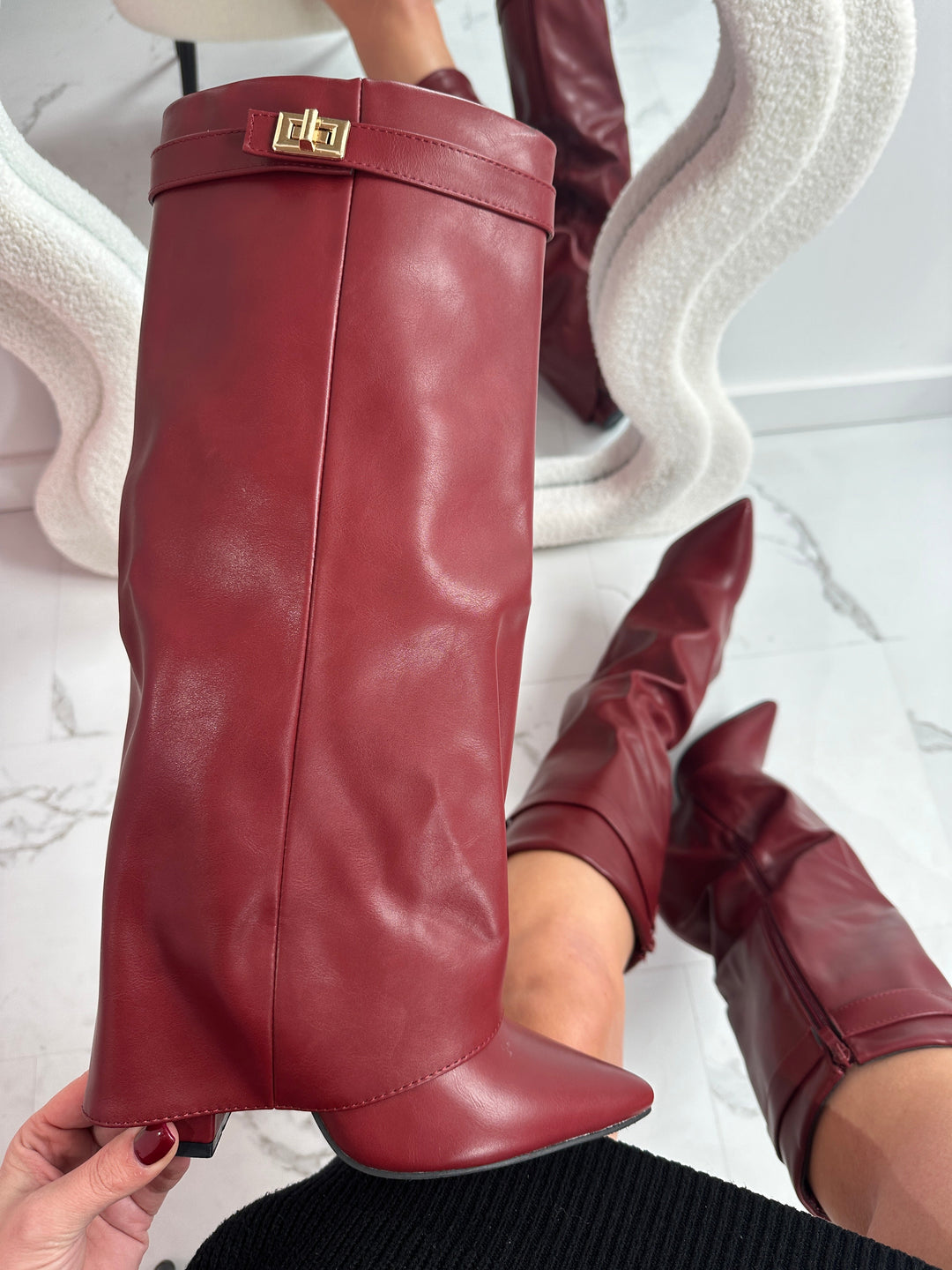 Éloïse – Burgundy Leather Knee-High Boots with Buckle