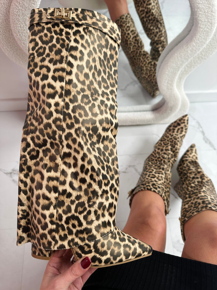 Félicie – Leopard Print Pointed-Toe Knee-High Boots