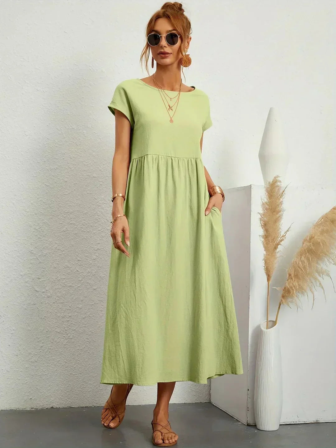 Gabrielle | Flowing Midi Dress with Timeless Elegance