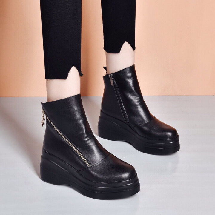Aurélia – Leather Wedge Ankle Boots with Diagonal Zipper