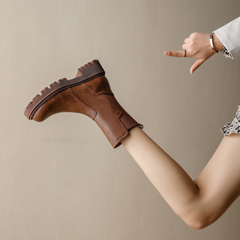 Apolline – Chelsea Ankle Boots with Lug Sole