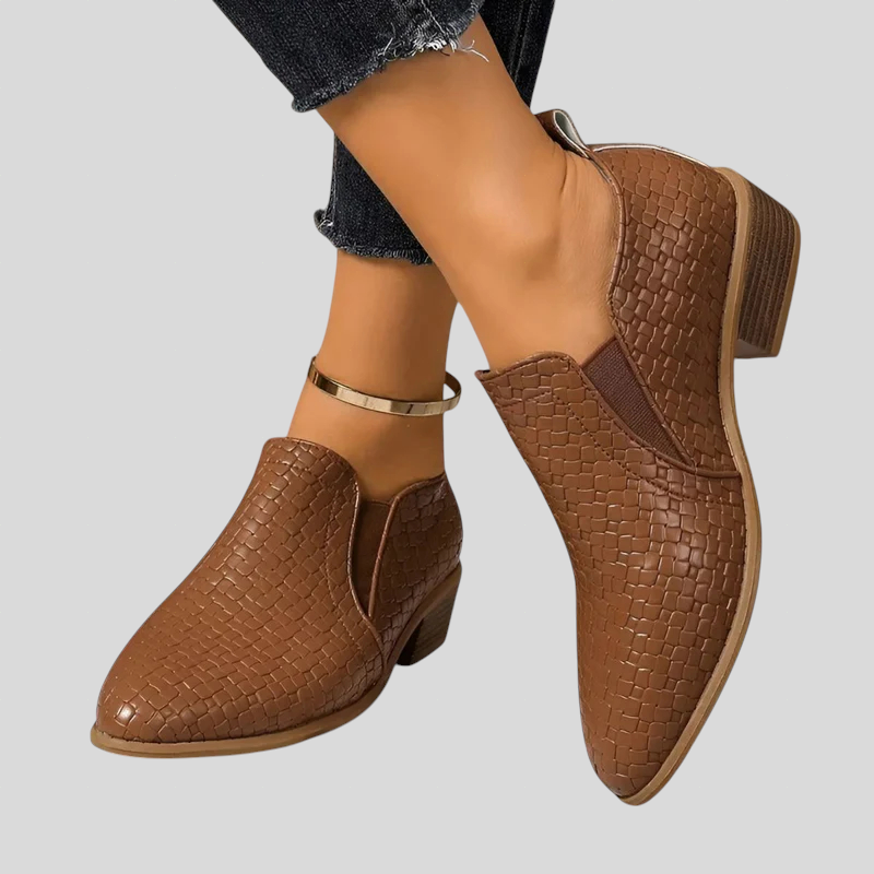 Éliane – Woven Ankle Boots with Block Heel