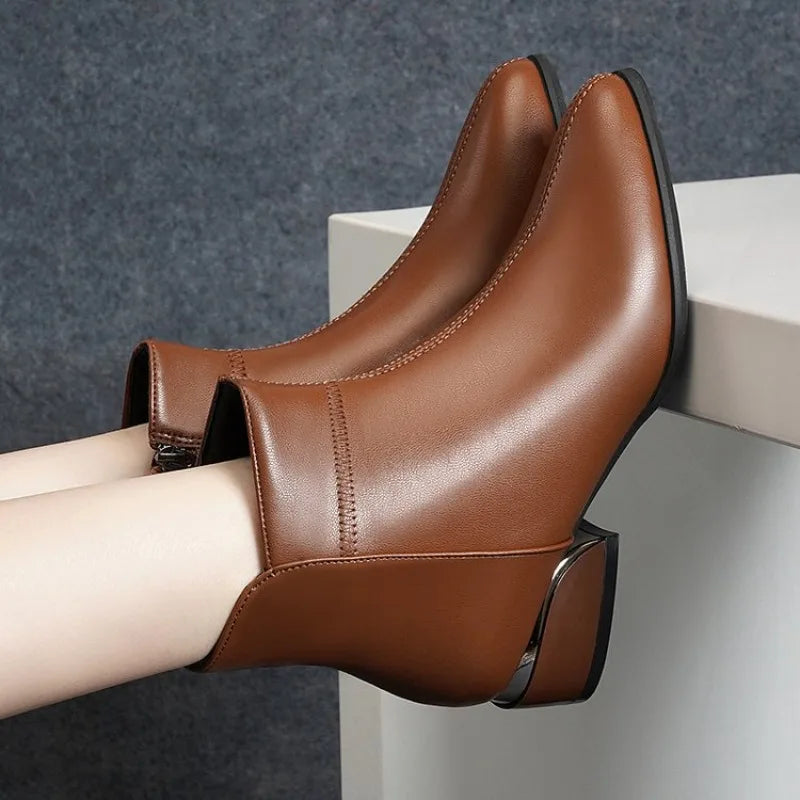 Bérénice – Lined Pointed-Toe Ankle Boots