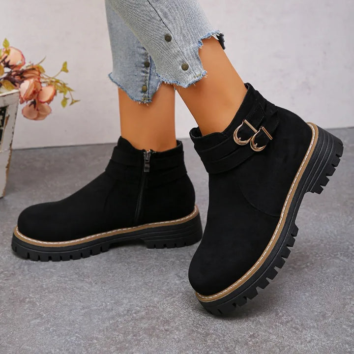 Héloïse – Ankle Boots with Buckle and Side Zip