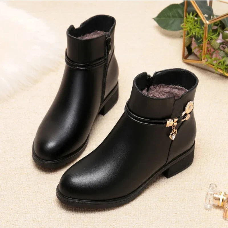 Constance – Lined Ankle Boots with Low Heel