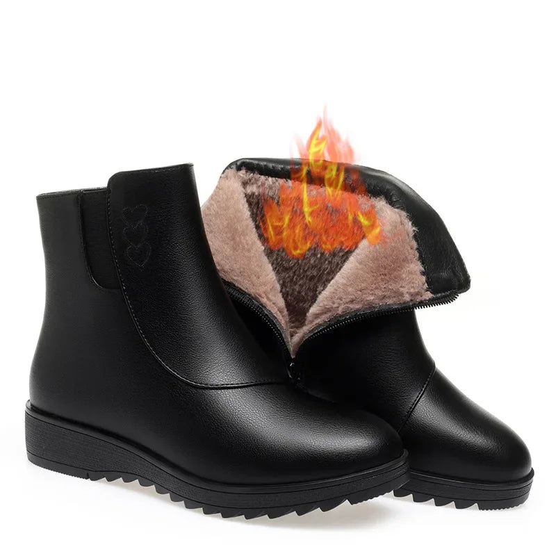 Mathilde – Fleece-Lined Ankle Boots with Side Zip