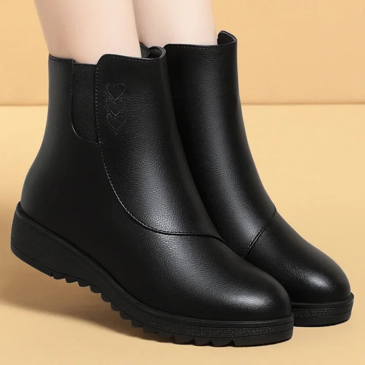 Mathilde – Fleece-Lined Ankle Boots with Side Zip