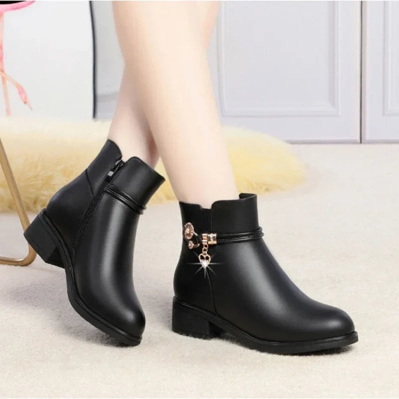 Constance – Lined Ankle Boots with Low Heel