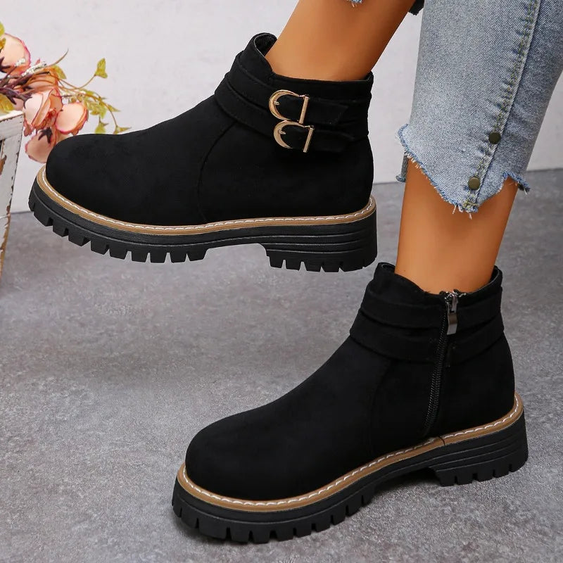 Héloïse – Ankle Boots with Buckle and Side Zip