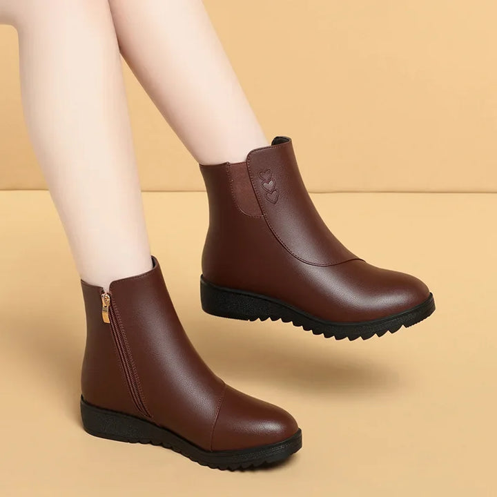 Mathilde – Fleece-Lined Ankle Boots with Side Zip