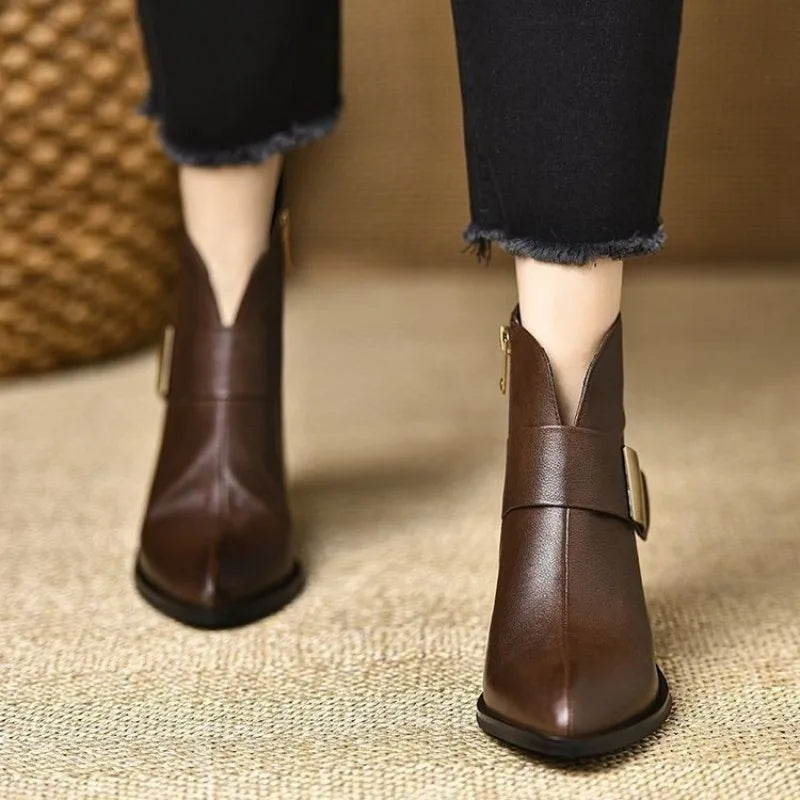 Bérénice – Pointed Orthopedic Ankle Boots with Gold Buckle