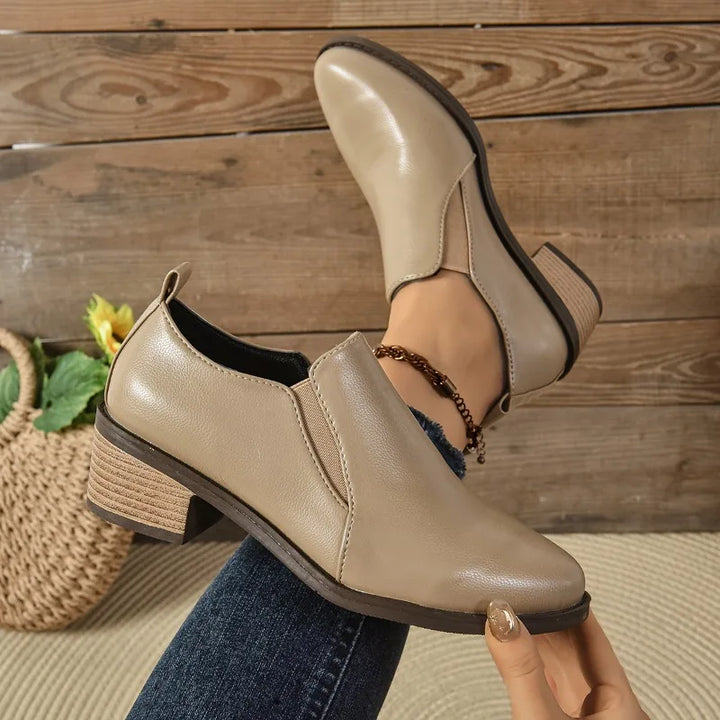 Honorine – Pointed-Toe Mid-Calf Orthopedic Boots