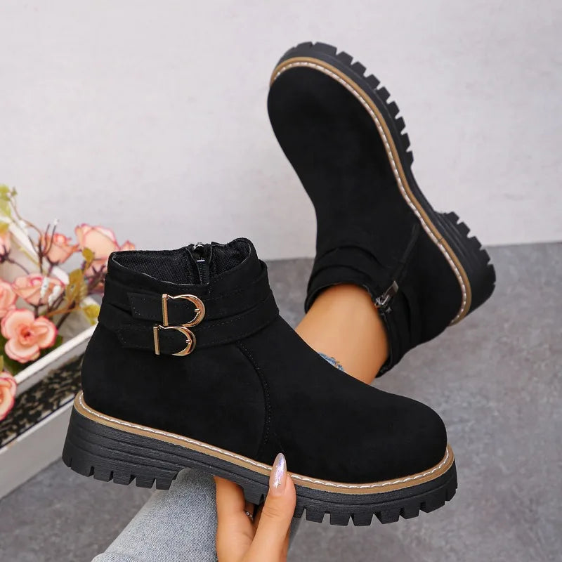 Héloïse – Ankle Boots with Buckle and Side Zip