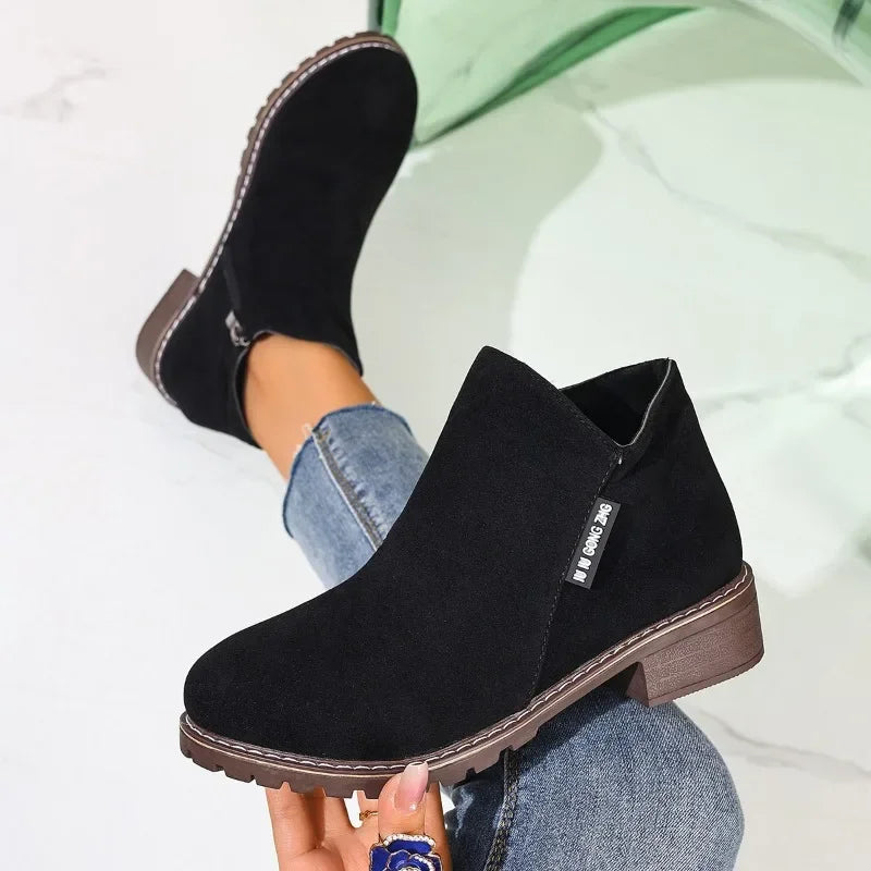 Adèle – Platform Ankle Boots with Chunky Heel