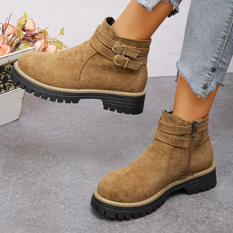 Héloïse – Ankle Boots with Buckle and Side Zip