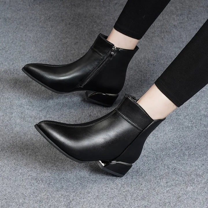 Bérénice – Lined Pointed-Toe Ankle Boots