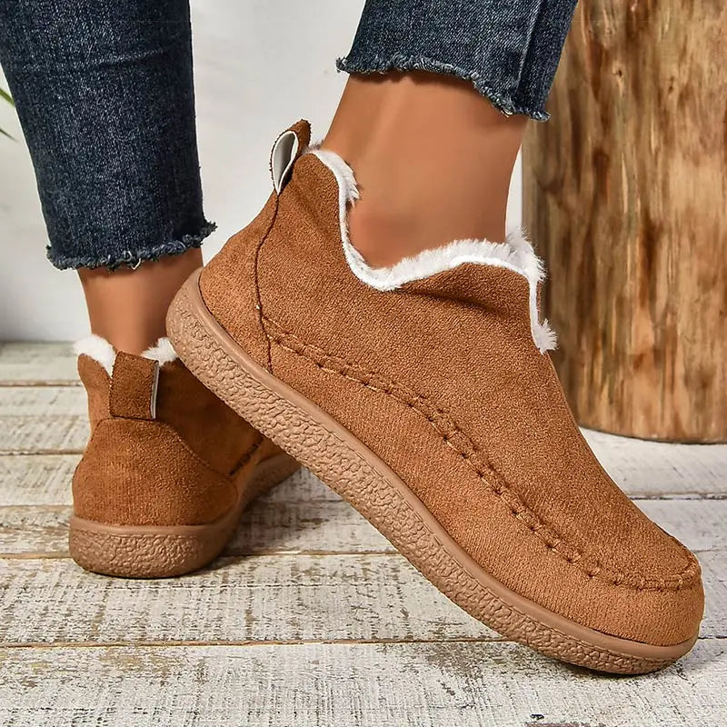 Johanne™ | Sure-Footed and Cozy