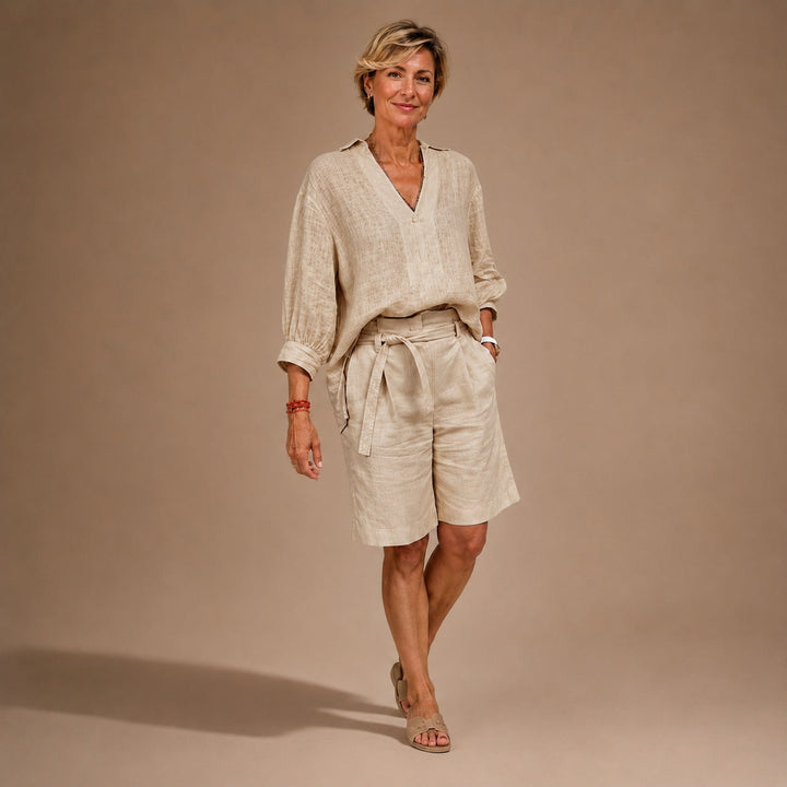 Set Marlowe™ with a Fluid Fit Shirt and Drawstring Waist Shorts