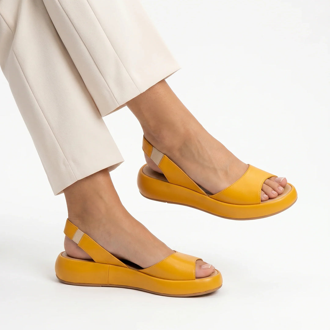Avelira Comfort Sandal — Softness in Every Step