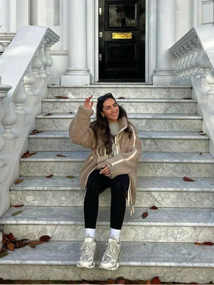 CORA | Oversized teddy jacket with high collar