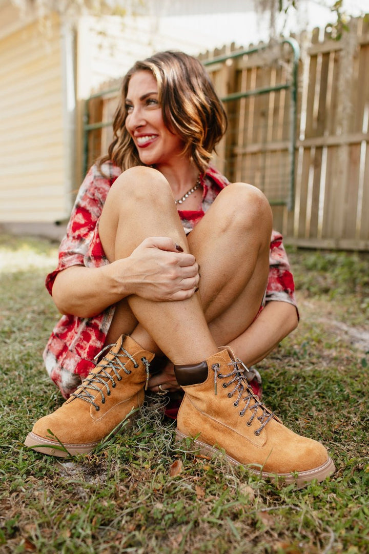 Faustine – Camel Suede Lace-Up Ankle Boots