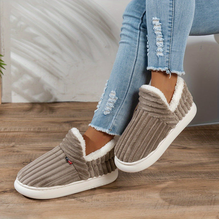 Maureen | Plush Slippers
