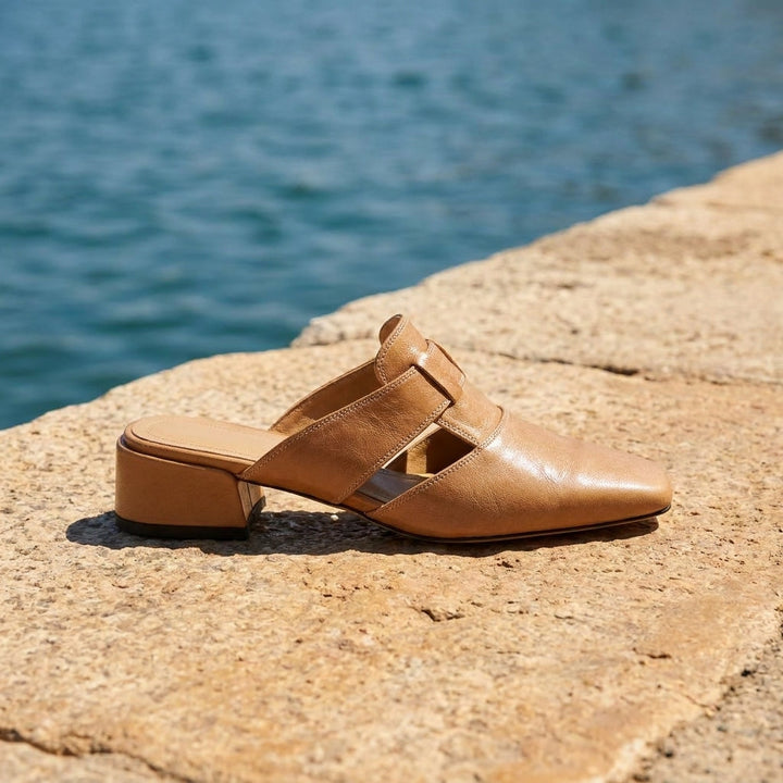 Andie Elegant Leather Sandals