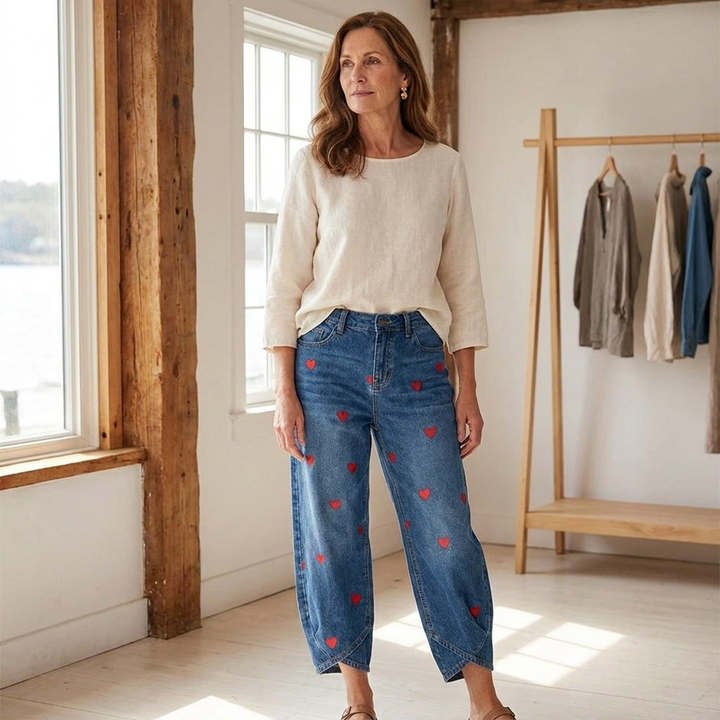 Romina™ | Heart Print Ankle Jeans
