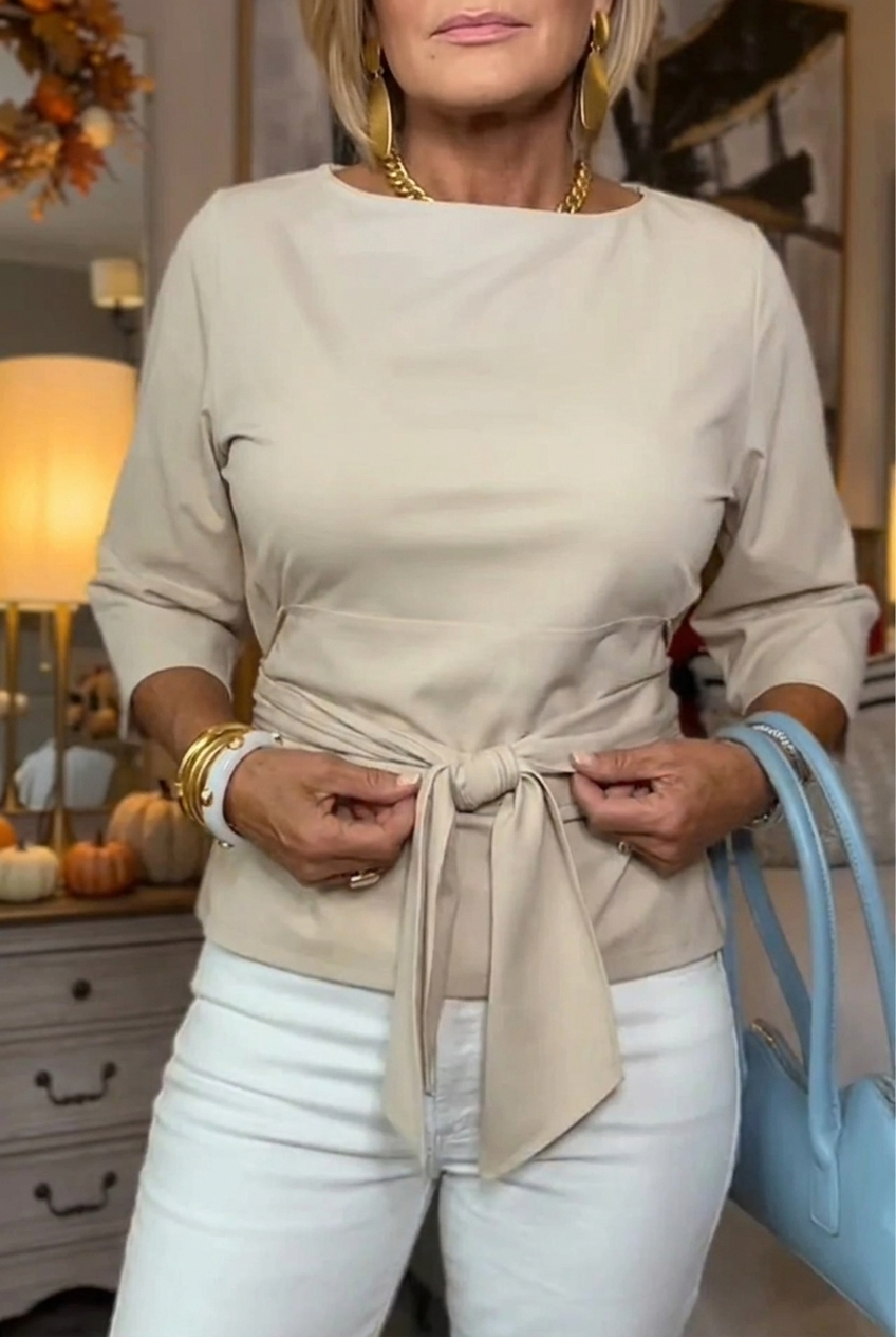Dara – Tie Waist Flattering Top