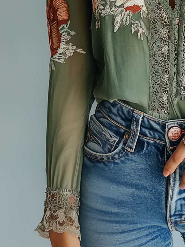 Sienna | Lace Trim Floral Blouse