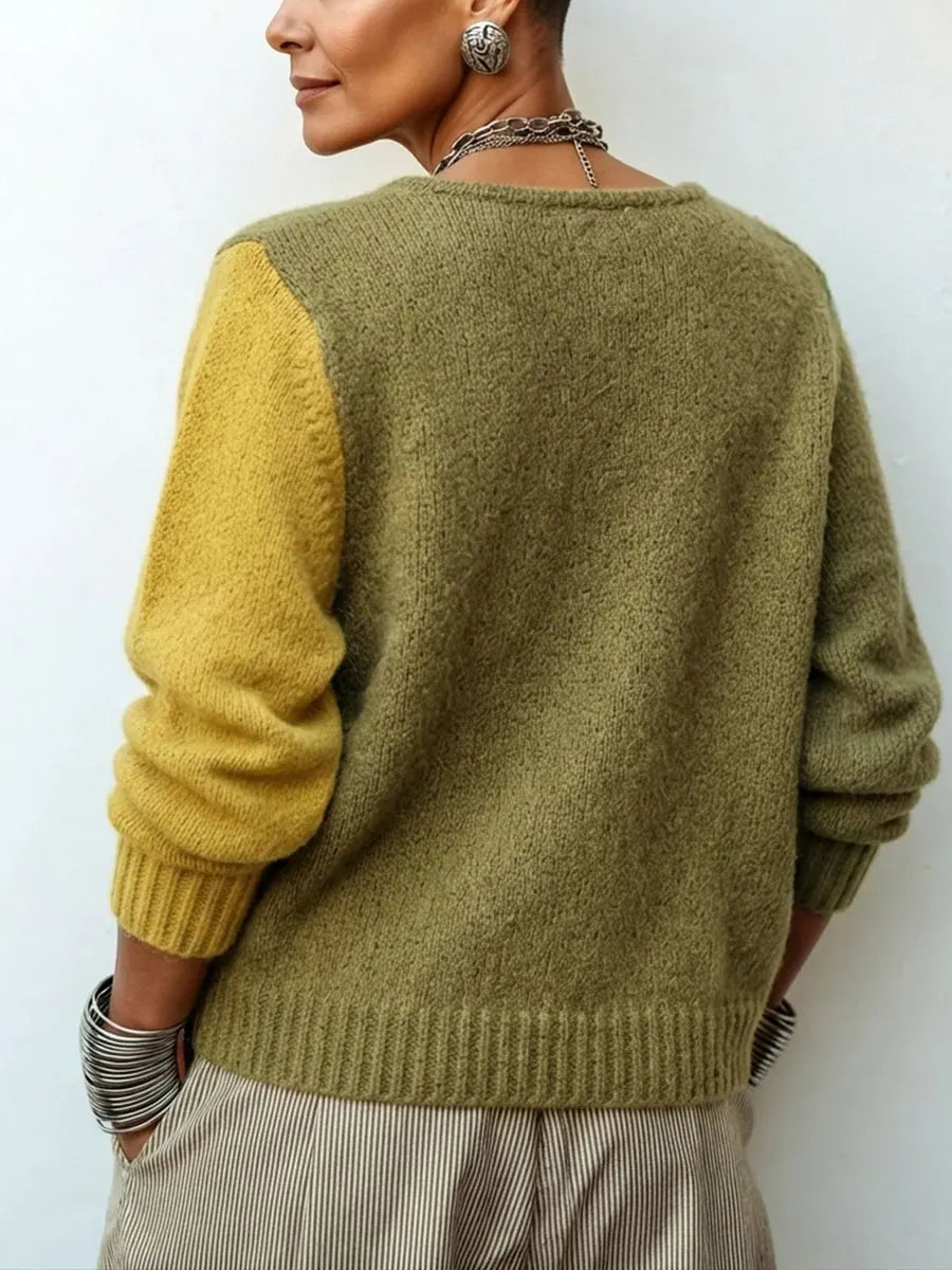 Bérénice – Knit Cardigan with Diagonal Button Panel