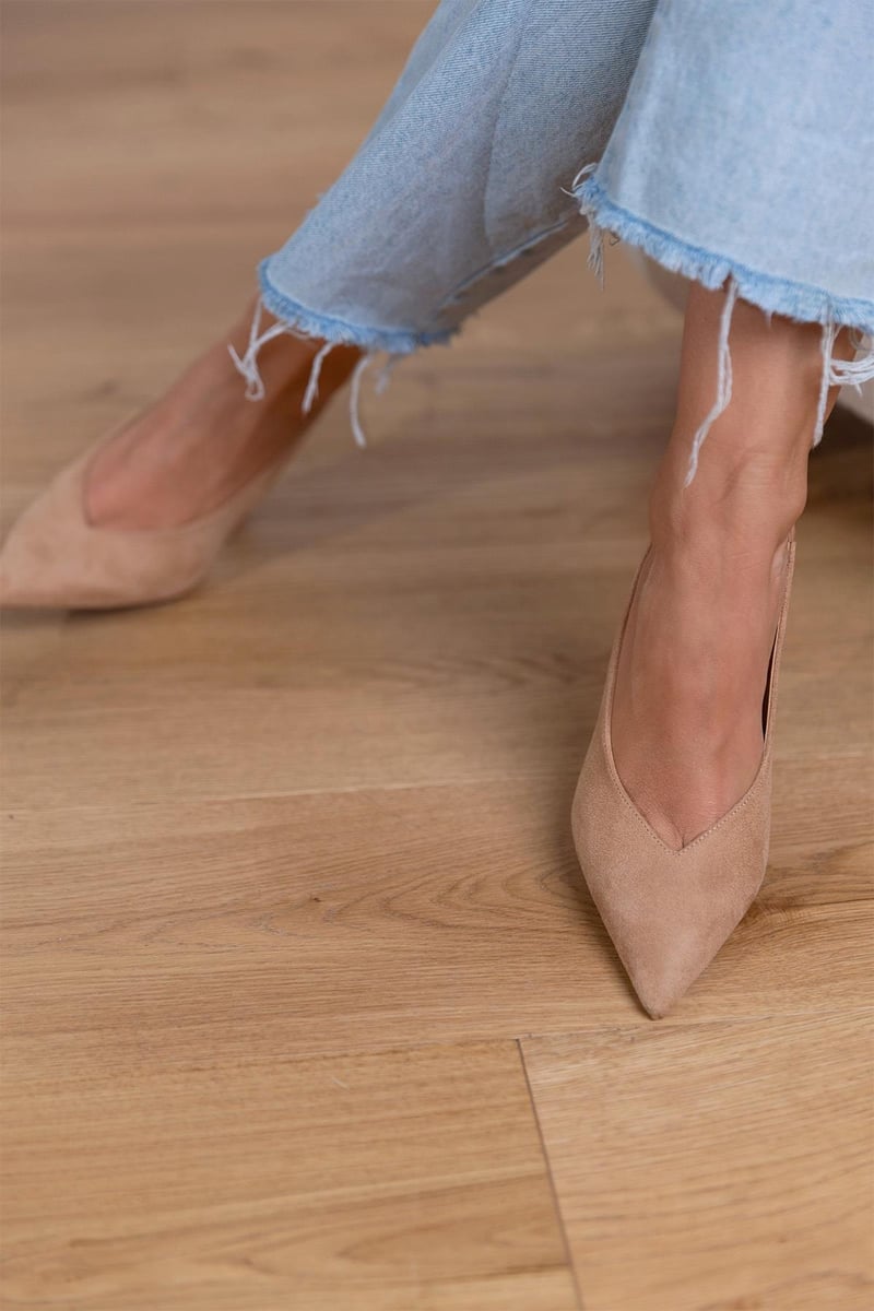 Costanza | Elegant Pointed-Toe Pumps