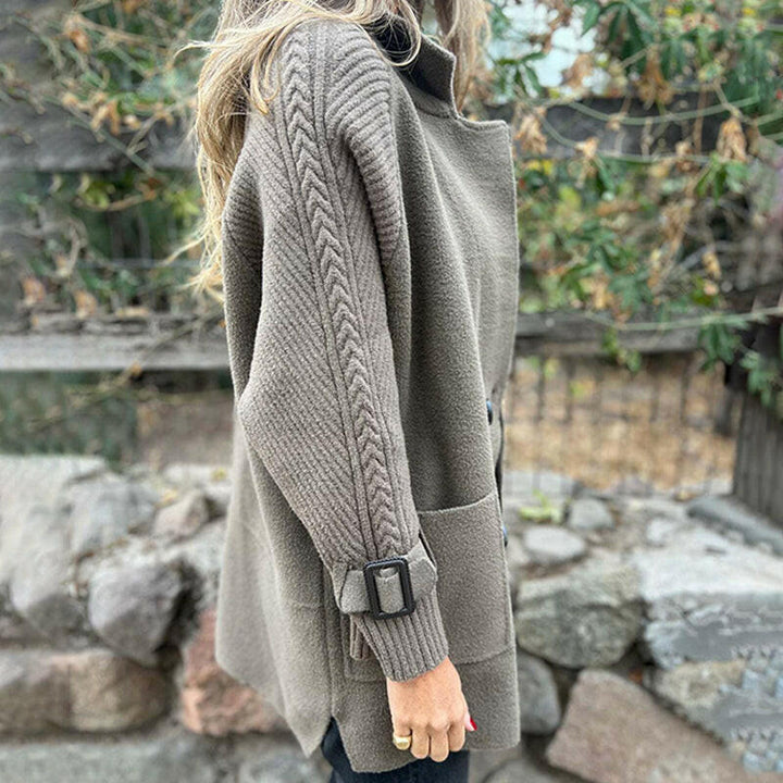 MID-LENGTH DOUBLE-BREASTED COAT